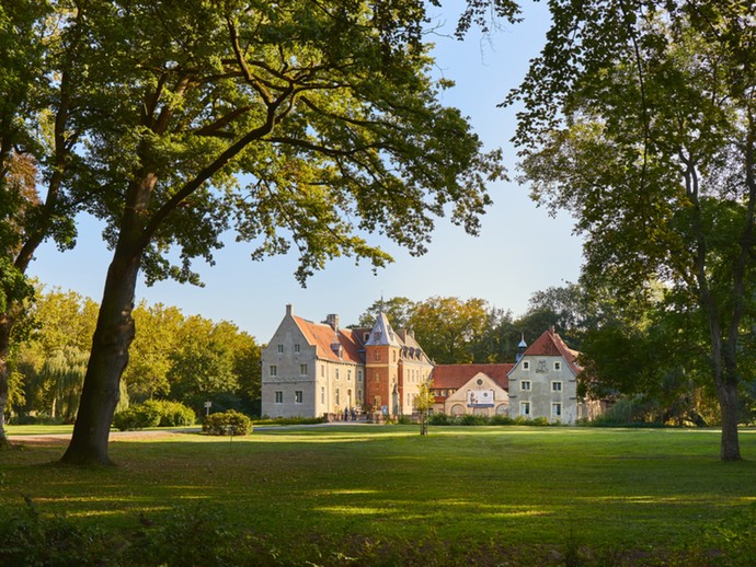 Senden: Gartenanlage Wasserschloss Senden