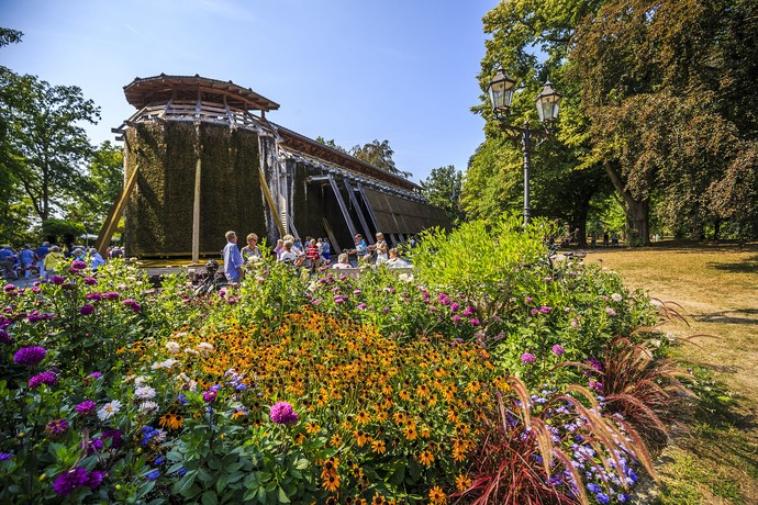 Gradierwerk und Kurkonzert, Kurpark Bad Hamm in Hamm